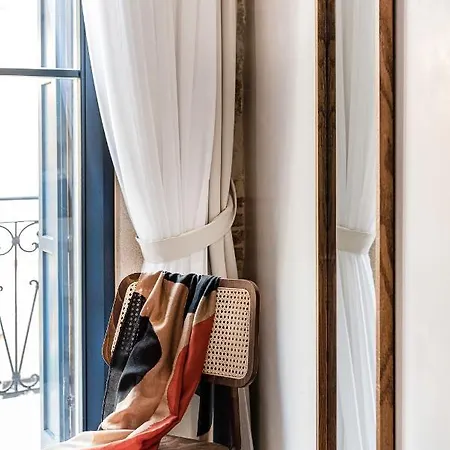 New Boutique Venetian - La Casa Nove Daire Hanya